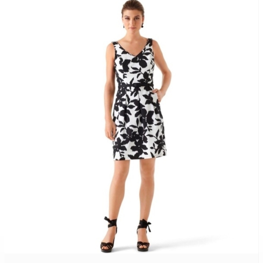 White House Black Market Black White Floral Midi Dress Size 8 NWT Belted